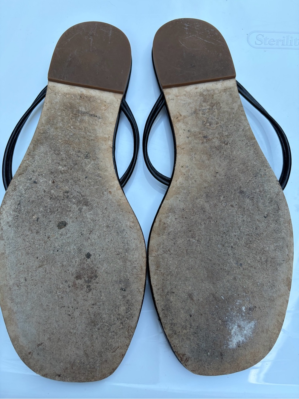 Tory Burch Patos Sandals, Size 9, EUC - Picture 6 of 9